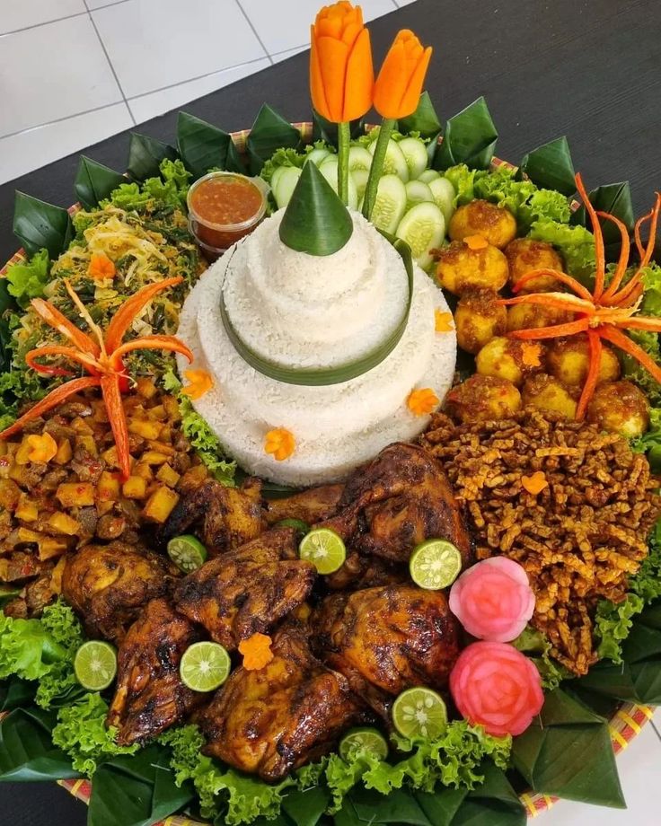 Tumpeng Nasi Putih